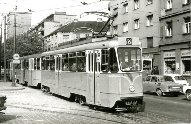 FOTO Zavirite u tvornicu ZET-a i Đuro Đaković gdje su se sklapali naši legendarni plavi tramvaji