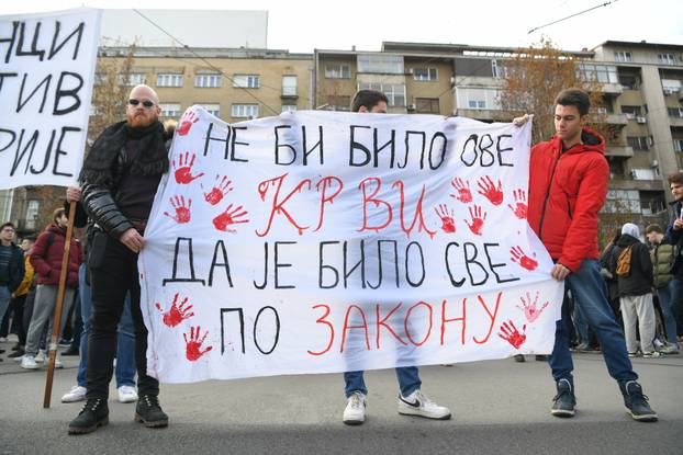 Beograd: Studenti na 15 minuta blokirali promet kako bi podržali akciju 'Zastani Srbijo'