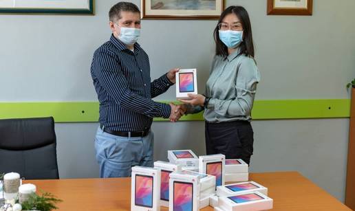 Huawei donirao 100 tableta za učenike osnovnih škola u okolici Vukovara