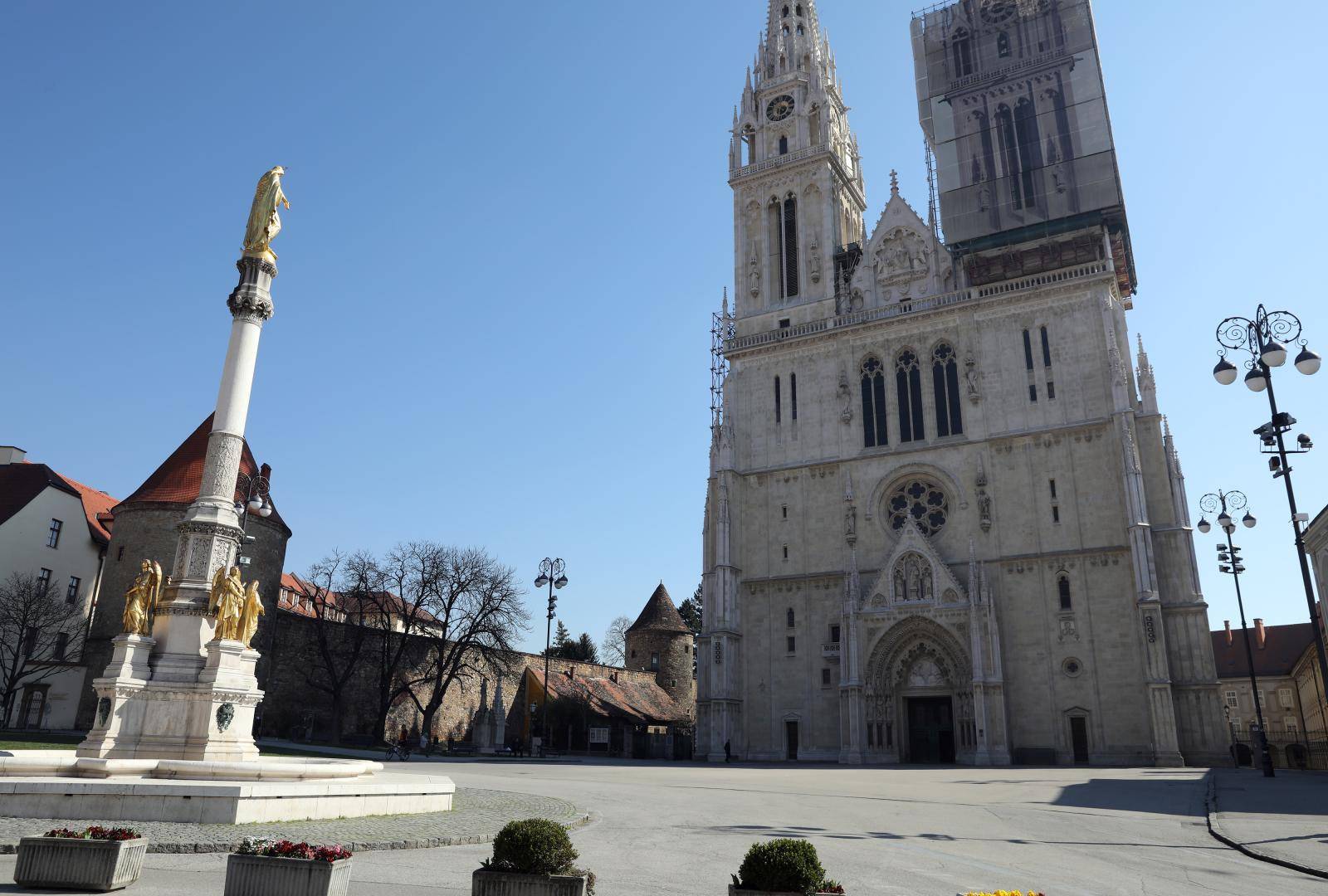 Zatvoreni ugostiteljski objekti u Zagrebu: Kafići i ulice prazni