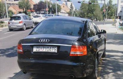 Lijeni Mirando Mrsić: Parkirao je službeni auto na pločniku