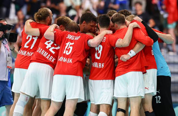 Handball - Men's Preliminary Round Group B - Denmark vs France