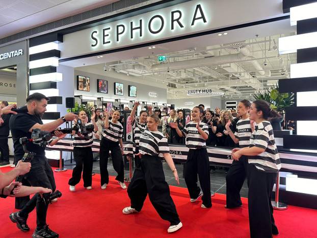 FOTO/VIDEO Sephora u Zagrebu otvorila vrata! Natasha Denona šminkala Zagrepčanke