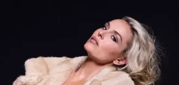 FOTO Ni sa štakama ne skriva seksepil. Lindsey Vonn blista tri mjeseca nakon stravičnog pada