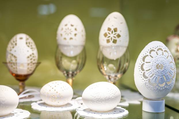 Županja: Amalija Romić radi unikatne uskršnje ukrase