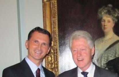 Clinton poželio Primorcu puno uspjeha u kampanji