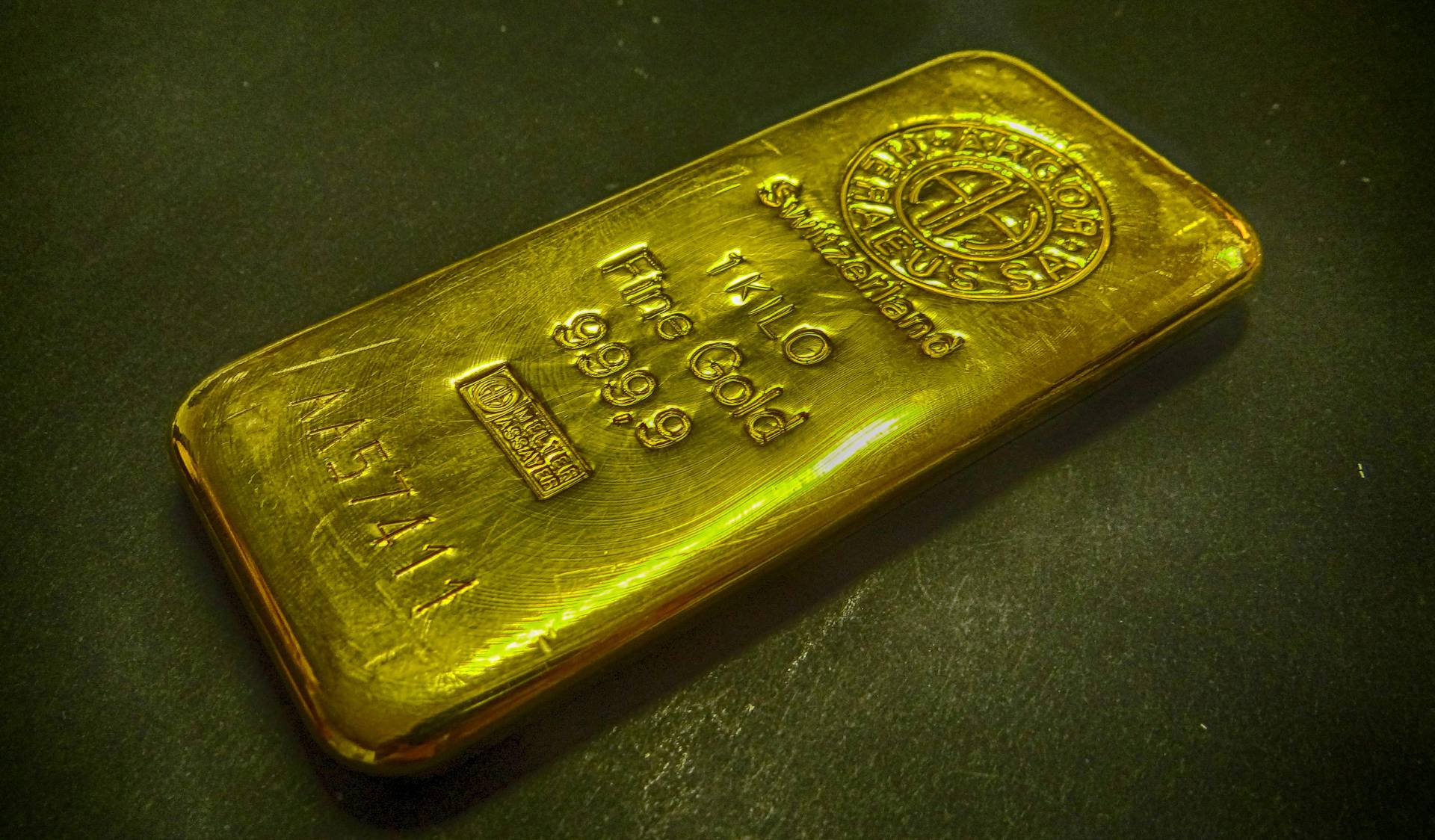 Pravo je vrijeme za ulaganje u zlato – očekuje se rast cijena