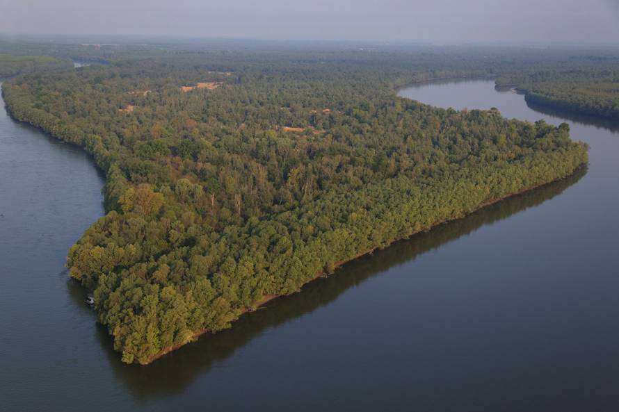 Na obali Dunava kod Aljmaša pronašli tijela muškarca i žene