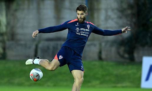 Duje šahist. Pogledajte kako je Sociedad predstavio Ćaletu-Cara