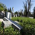 Koprivnica: Tinejdžeri oštetili više nadgrobnih spomenika