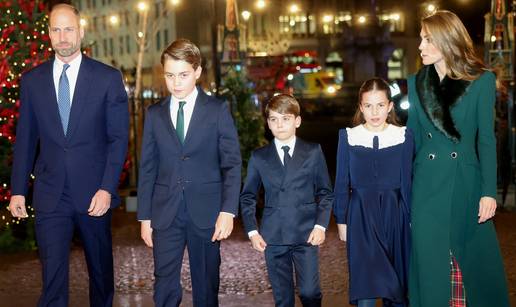 Kraljevska djeca zajedno u javnosti nakon &scaron;est mjeseci: Pratila Kate Middleton na misu