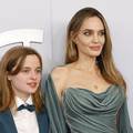 Angelina Jolie i kći Vivienne (16) napravile su iste tetovaže