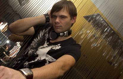 DJ Damir Ludvig s američkih top-lista u Posh fantasy bar