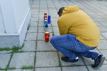 Zagreb: Građani pale svijeće ispred zgrade u kojoj je živio Zlatko Kranjčar