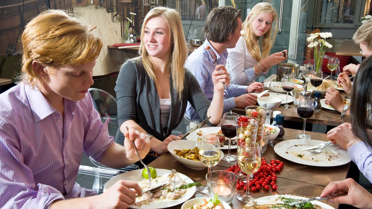 24 stvari koje nikako ne biste smjeli raditi u finim restoranima