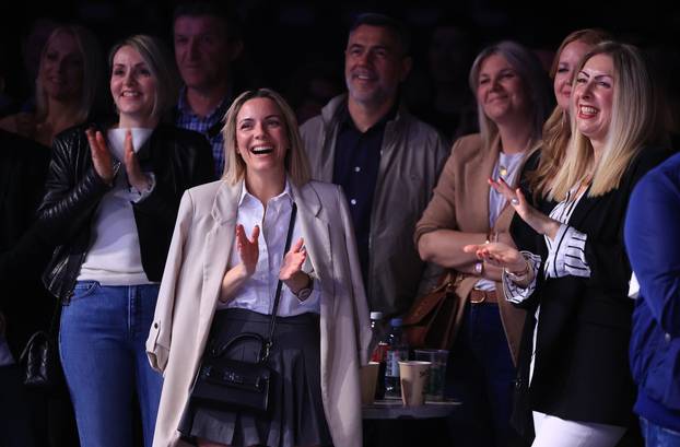 Zagreb: Proslava 20 godina karijere stand up komičarke Marine Orsag