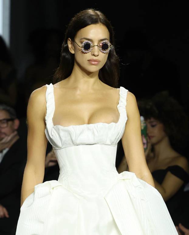 FOTO Ronaldova bivša šokirala izgledom na crvenom tepihu