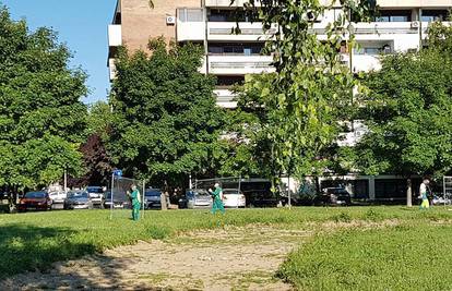 Uklonili ogradu iz parka Savici: Prosvjednici će 'ostati budni'