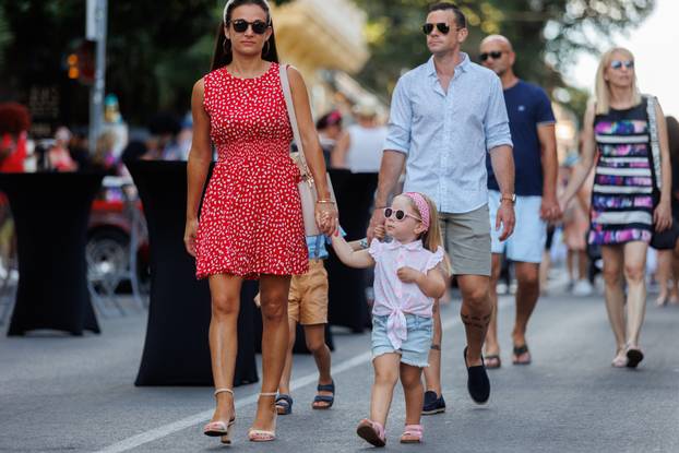 Manifestacija RetroOpatija