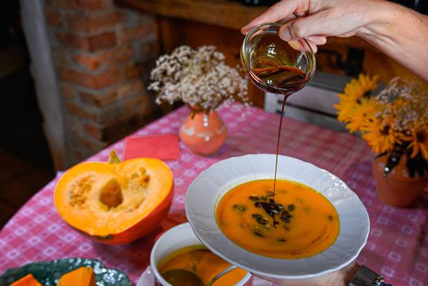 Ivanić Grad: Seoski turizam Kezele