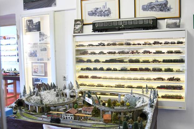 Izložba Virovitica voli vlakove