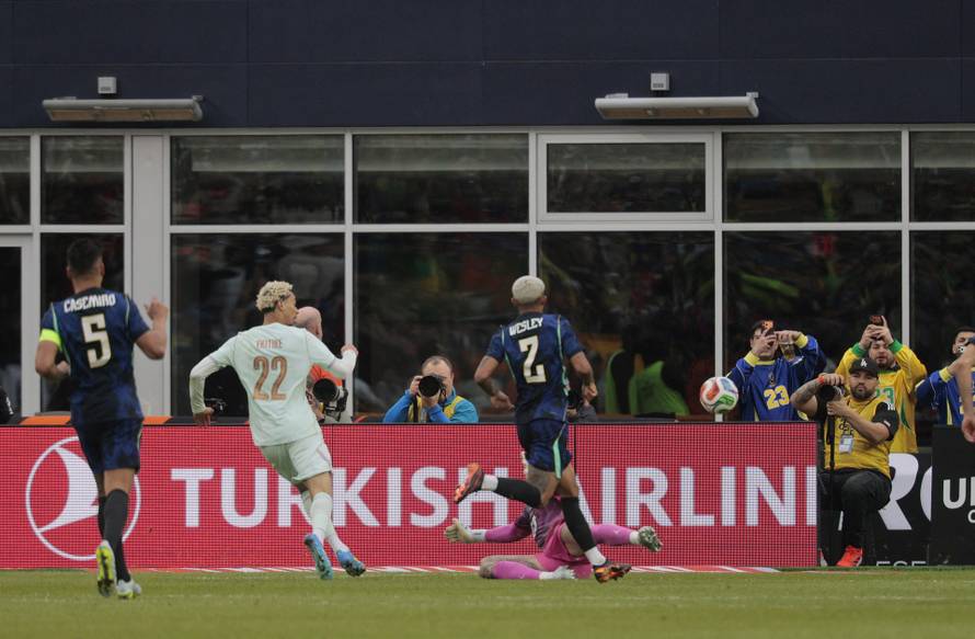 International Friendly - Brazil v France