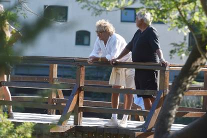 Rod Stewart s obitelji i prijateljima posjetio Nacionalni park Krka