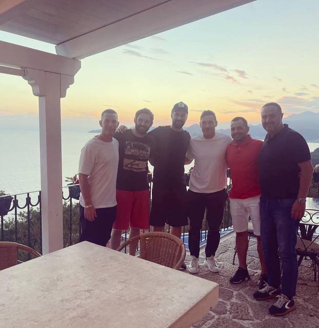 FOTO Od barake do duple krune pa otkaza. Već ga zovu susjedi