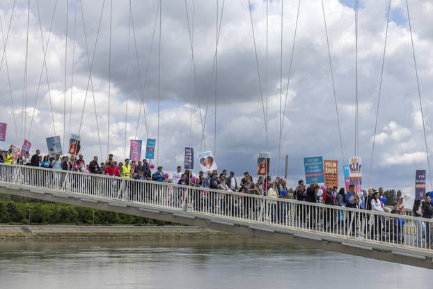 Osijek: Održan je  Hod za život