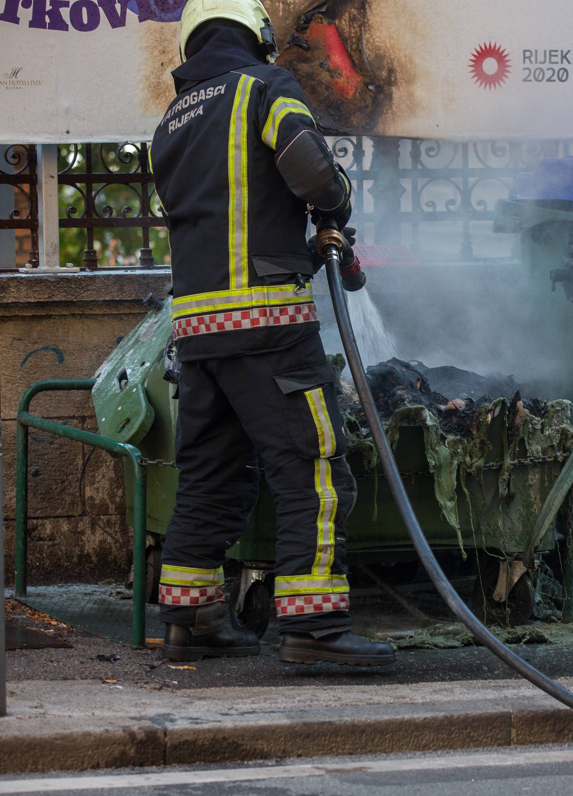 Trenirali Krav Magu pa gasili  požar: 'Nismo mogli čekati...'