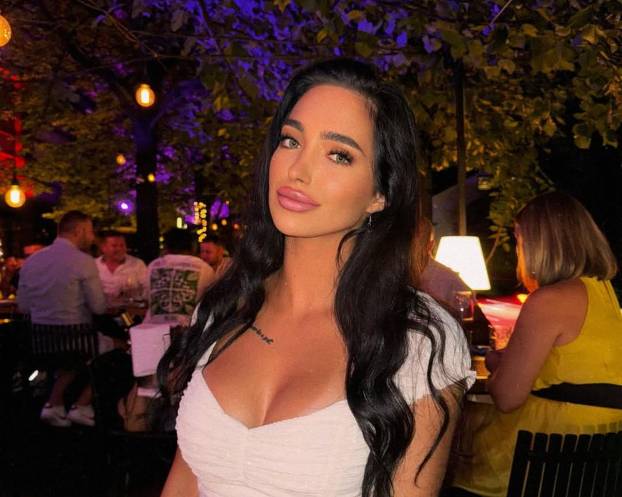FOTO Šime opet ljubi? Bio je s Majom, Laura ga zavodila: Ove su se djevojke 'borile' za njega