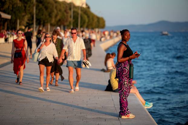 Zadar: Večernja šetnja zadarskom rivom