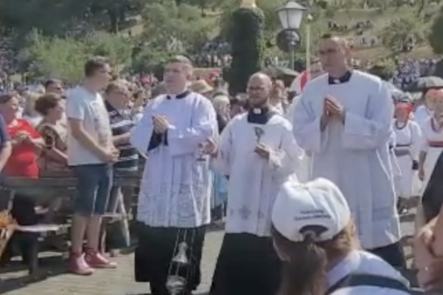 Vjernici diljem Hrvatske hodočaste u marijanska svetišta