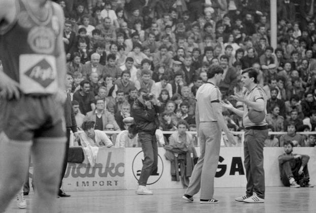 Druga utakmica finala play-offa Prvenstva Jugoslavije 1986. godine, KK Cibona - KK Zadar