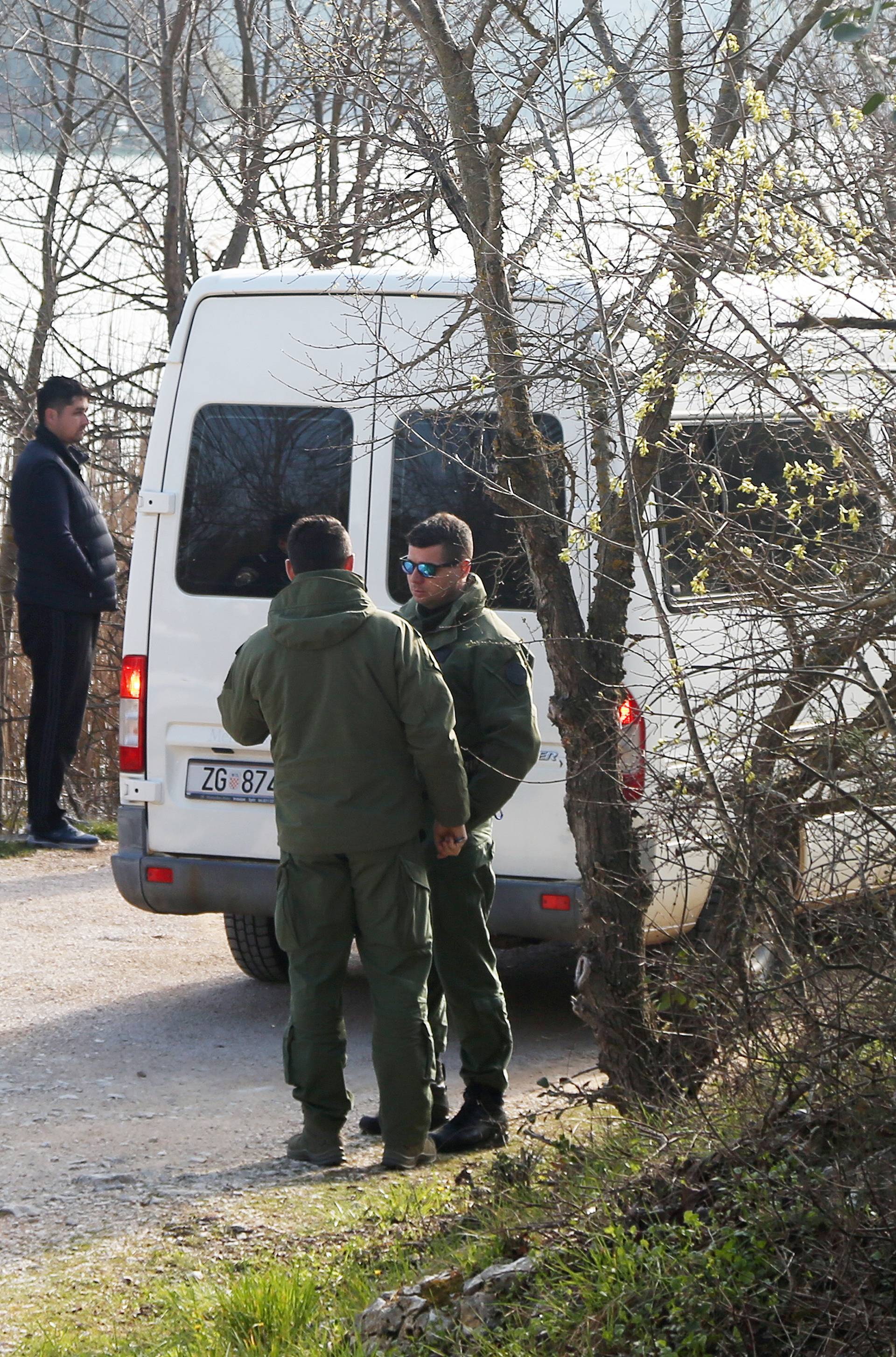 Traje potraga za Frankom (16): Dolaze i brodovi sa sonarima...