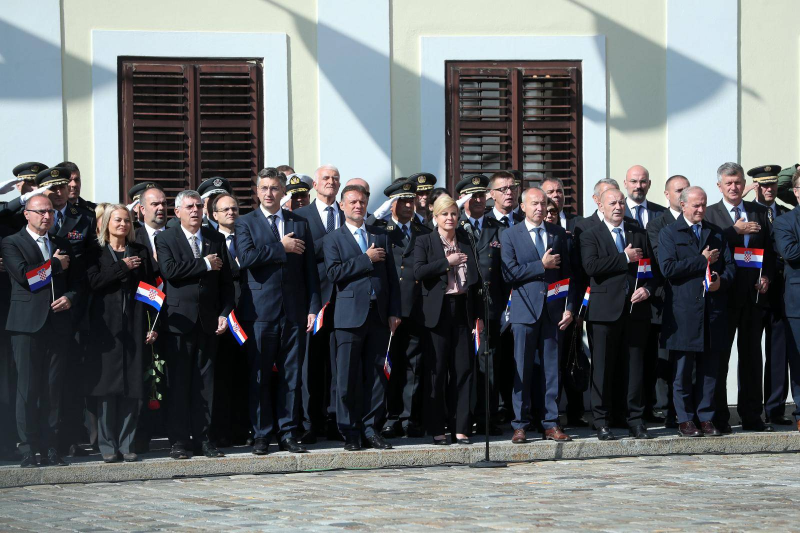 'Na nama je da našu Hrvatsku uređujemo na dobrobit svih...'