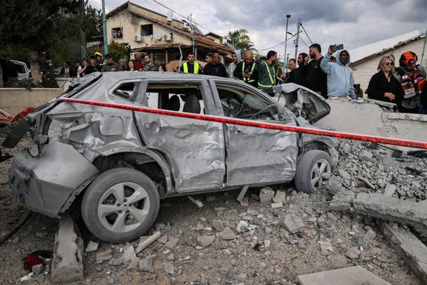 Aftermath of an Iranian strike in Beit Shemesh