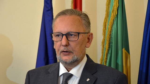 PoÅ¾ega: Ministar BoÅ¾inoviÄ i gradonaÄelnik potpisali sporazum o ureÄenju Policijske postaje