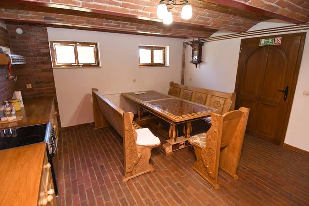 Podravske Sesvete: Umjetnička etno kuća Luka