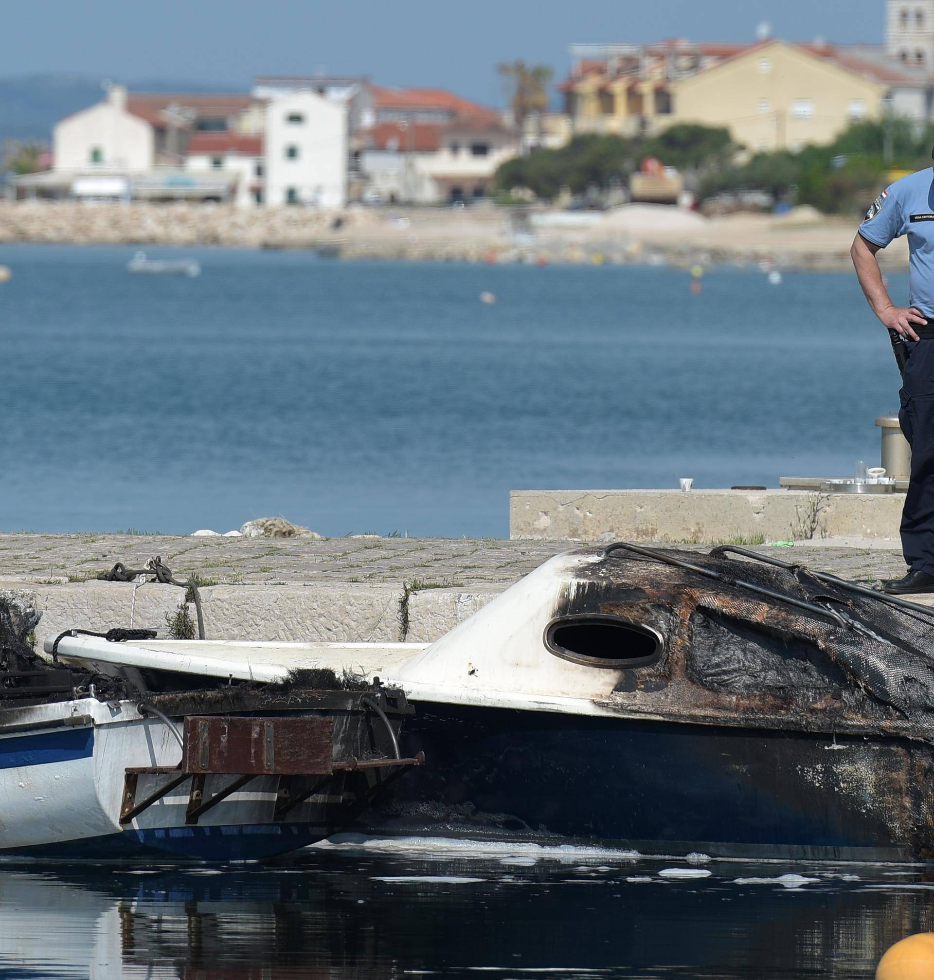 Izgorjelo više stotina tisuća kn: Brodice je zapalio tehnički kvar