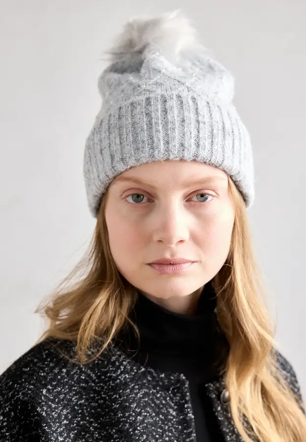 Pregledali smo ponudu za vas! Sezona je kapa - od šilterica do beanie kreacija i beretke