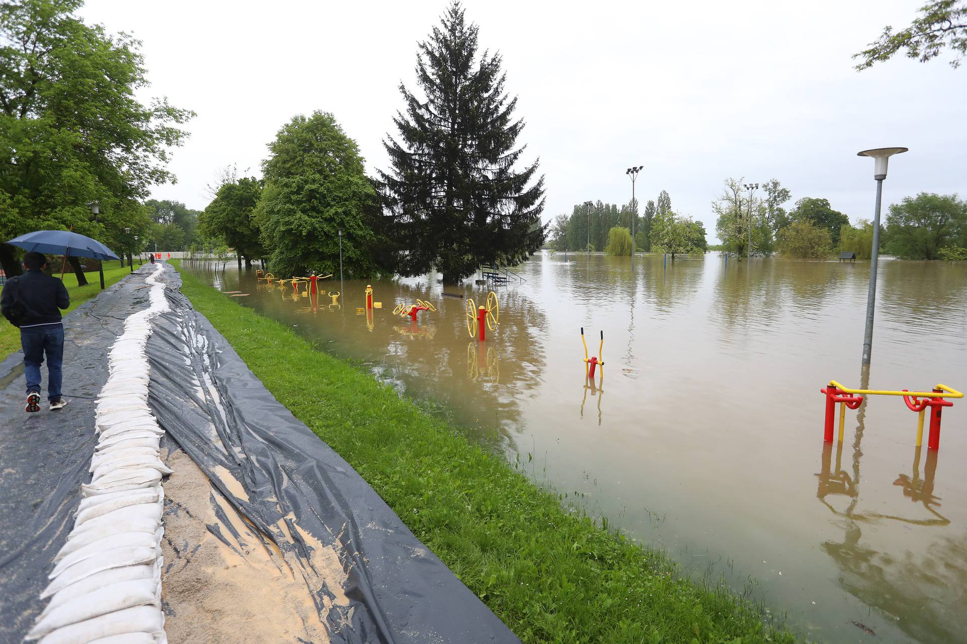 Karlovac: Izvanredno stanje na rijeci Korani