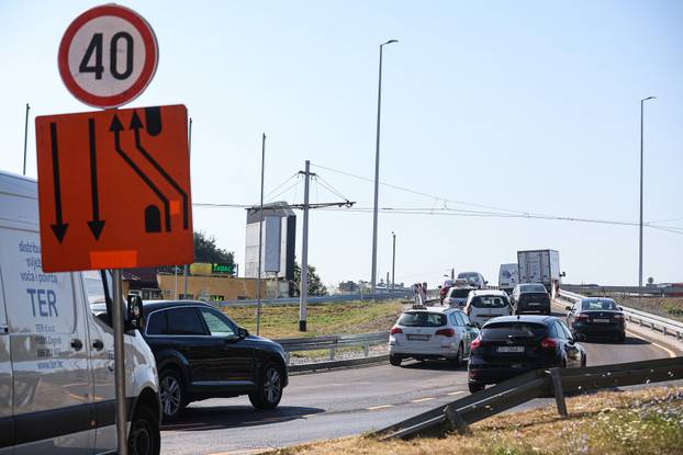 Zagreb: Obnovljeni istočni kolnik Jadranskog mosta otvoren je za promet