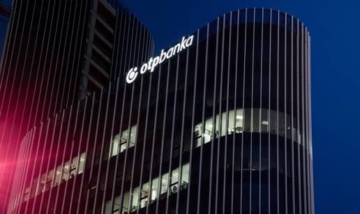 Priznanje OTP banci - nagrada za najbolju Sub-Custodain banku u Hrvatskoj u 2022.