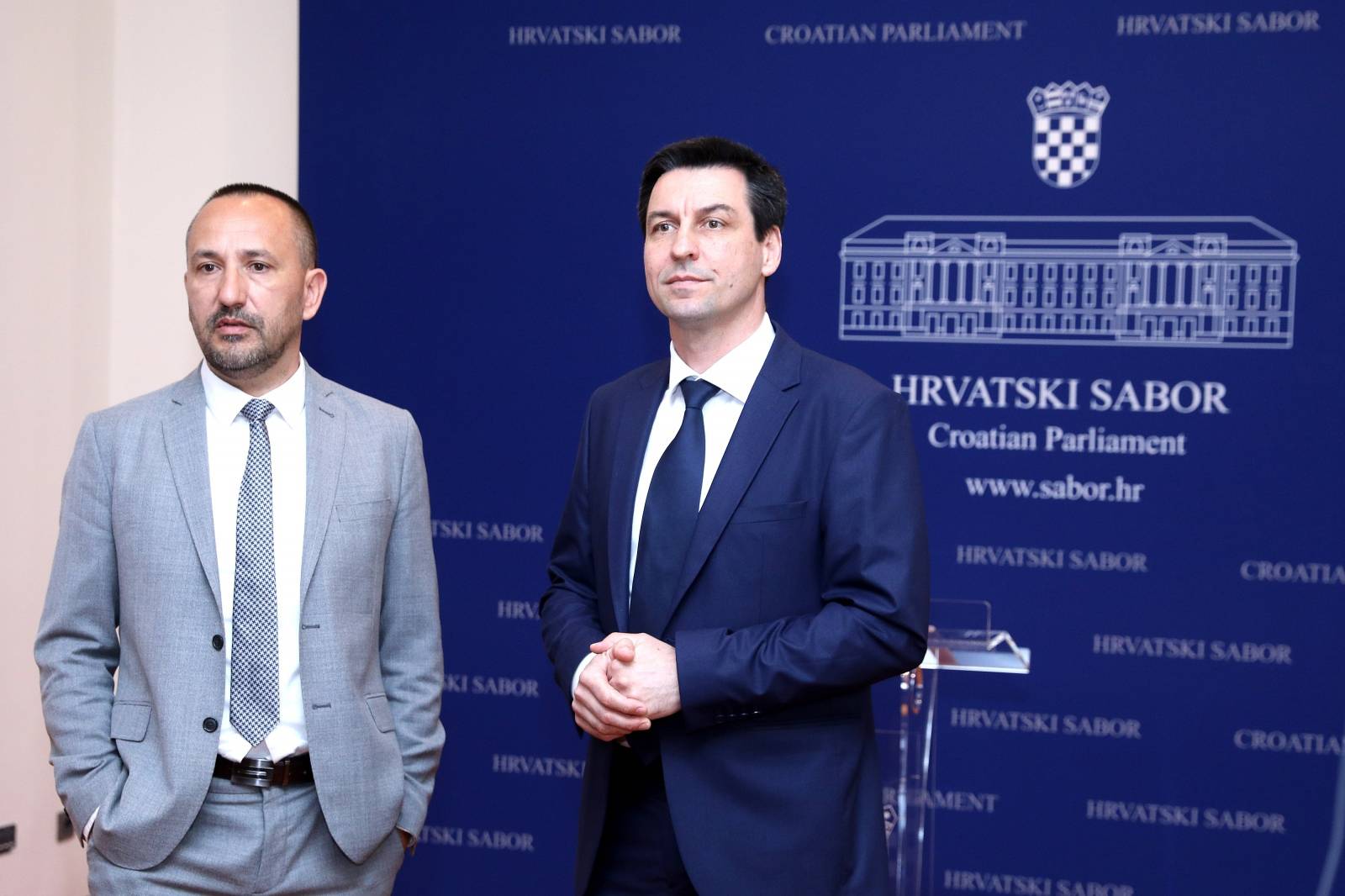 Zagreb:  Konferencija za medije HRAST -a o Zakonu o zaÅ¡titi Å¾ivota