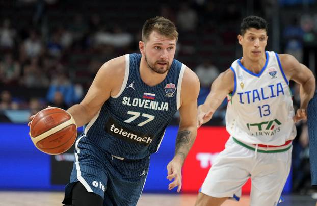 FIBA EuroBasket 2025 - Round of 16 - Italy v Slovenia
