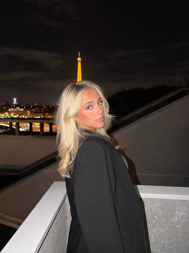 FOTO Bujna plavuša zavela je Vuškovićeva budućeg suigrača