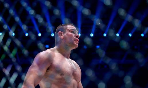 Delija izgubio jednoglasnom odlukom sudaca protiv Spivaca