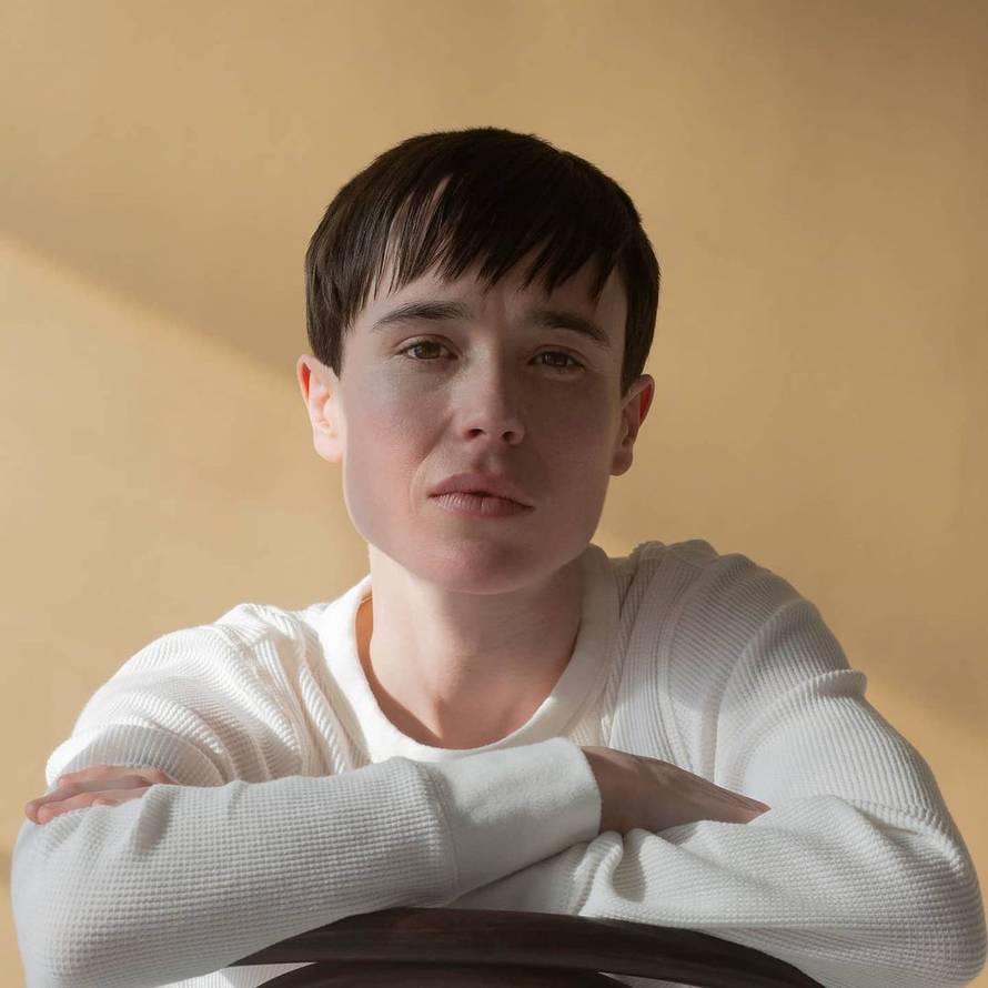 Transrodni glumac šokirao: 'Bio sam u vezi s Kate Marom. Bila je sa mnom i s drugim glumcem'