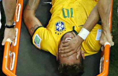 Neymaru su slomili kralježak! Scolari lud: Na njega traje lov